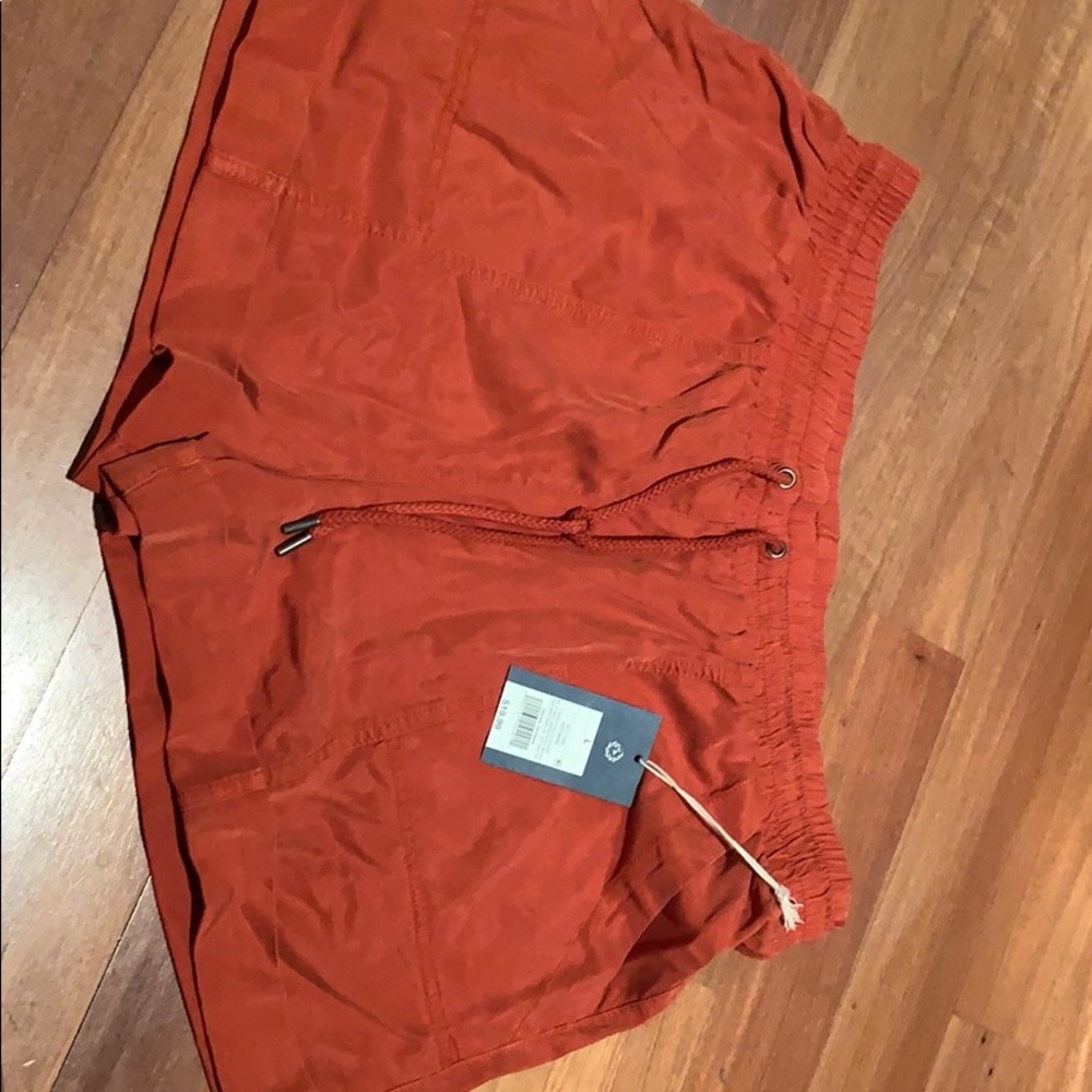 Universal Thread Women's Orange Cargo Shorts